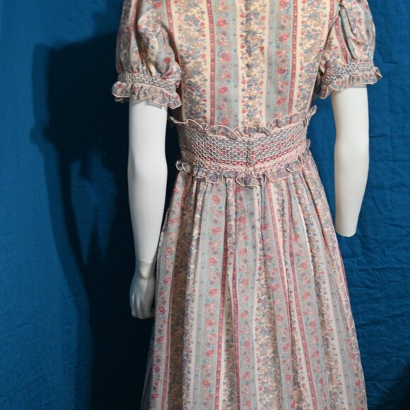 Vintage 1970s Prairie Maxi Dress – Cottagecore Dream - Picture 6 of 10